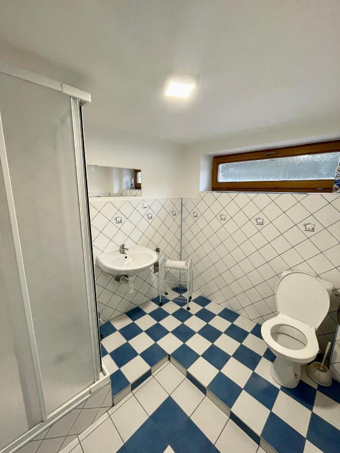 Apartman Klaudia Ruzomberok Buitenkant foto
